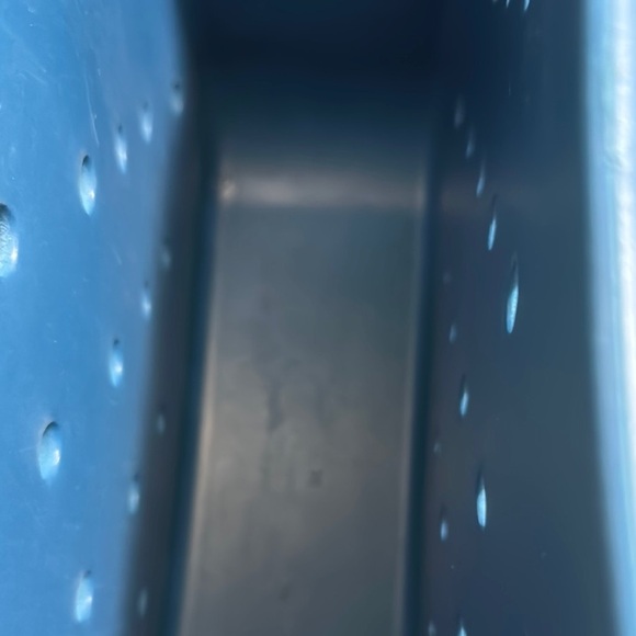 BOGG BAG BLUE-eyed Structured Tote with Perforated Design - Picture 7 of 10